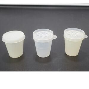 VTG Tupperware Mini Midget 2 oz, Set of 3 w/1 lid & 2 Jel-ette Mini Seals